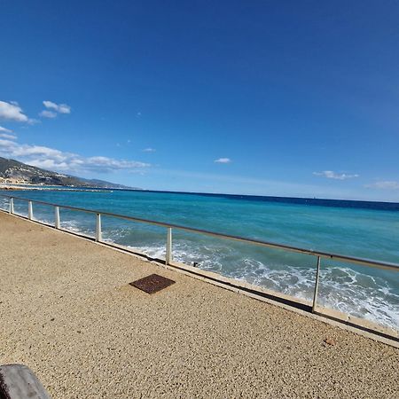 Le 182 Promenade Du Soleil Apartment Menton Exterior photo